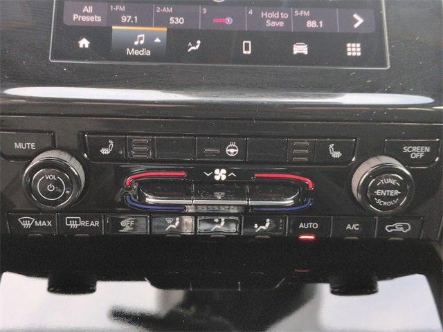 2026 Jeep Grand Cherokee GRAND CHEROKEE LAREDO X 4X4