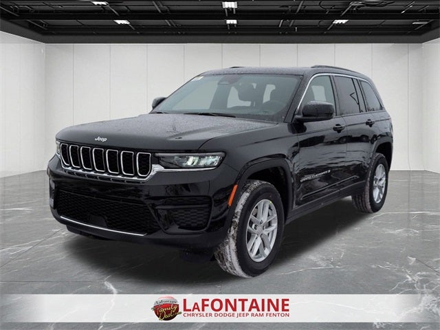 2026 Jeep Grand Cherokee GRAND CHEROKEE LAREDO X 4X4