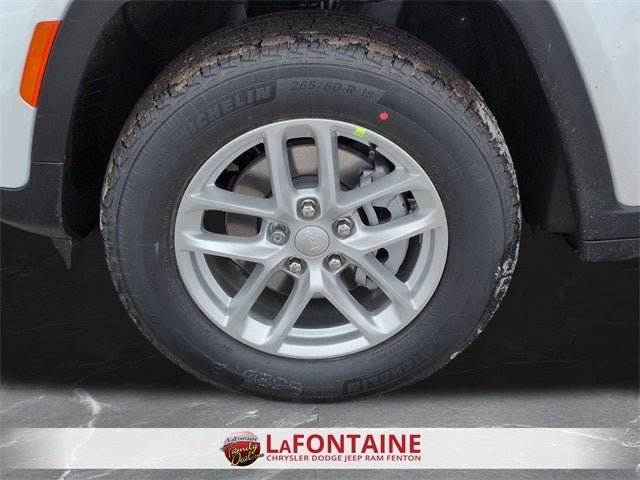 2026 Jeep Grand Cherokee GRAND CHEROKEE LAREDO X 4X4