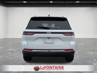 2026 Jeep Grand Cherokee GRAND CHEROKEE LAREDO X 4X4