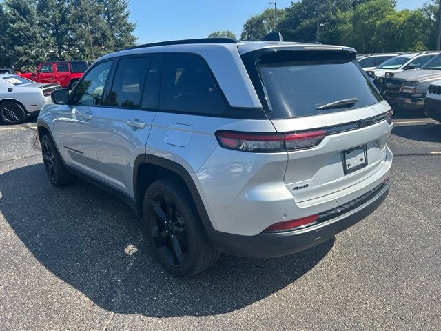 2024 Jeep Grand Cherokee Altitude
