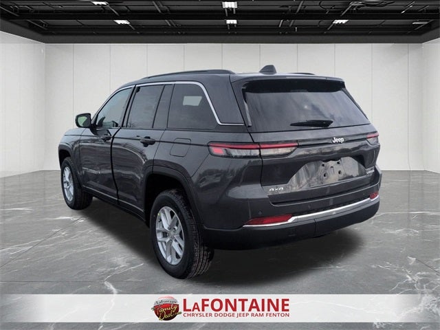 2026 Jeep Grand Cherokee GRAND CHEROKEE LAREDO X 4X4