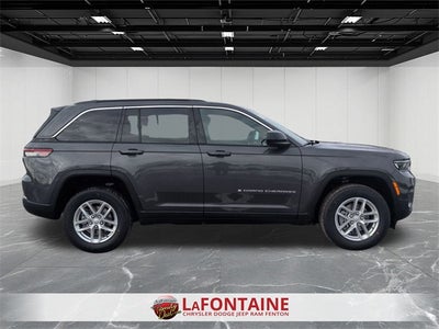 2026 Jeep Grand Cherokee GRAND CHEROKEE LAREDO X 4X4