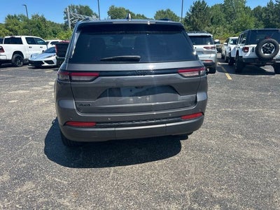 2023 Jeep Grand Cherokee Altitude 4x4