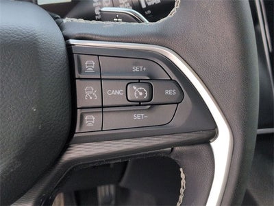 2026 Jeep Grand Cherokee GRAND CHEROKEE LAREDO X 4X4