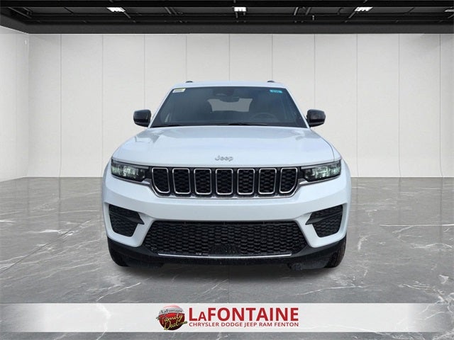 2026 Jeep Grand Cherokee GRAND CHEROKEE LAREDO X 4X4