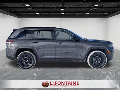 2026 Jeep Grand Cherokee GRAND CHEROKEE ALTITUDE 4X4