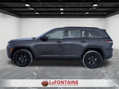 2026 Jeep Grand Cherokee GRAND CHEROKEE LAREDO ALTITUDE 4X4