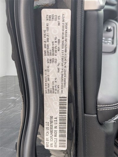 2025 Jeep Grand Cherokee GRAND CHEROKEE LIMITED 4X4