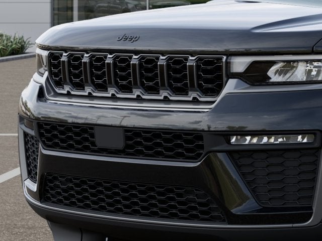 2027 Jeep Grand Cherokee GRAND CHEROKEE LIMITED 4X4