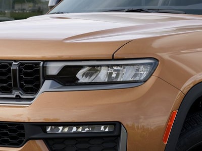 2027 Jeep Grand Cherokee GRAND CHEROKEE LIMITED 4X4