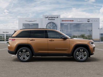2027 Jeep Grand Cherokee GRAND CHEROKEE LIMITED 4X4