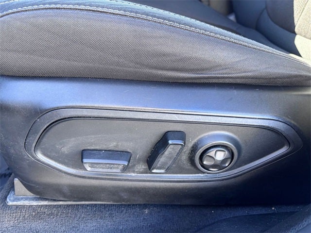 2023 Jeep Grand Cherokee L Laredo 4x4