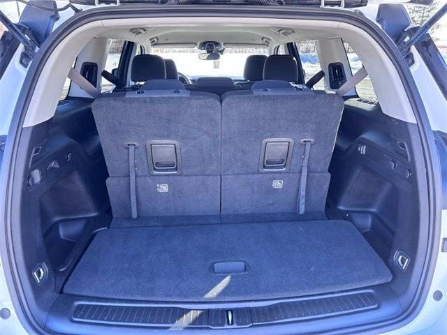 2023 Jeep Grand Cherokee L Laredo 4x4