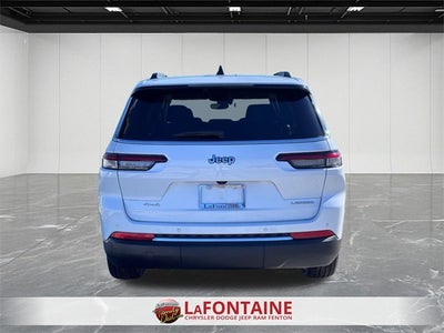 2023 Jeep Grand Cherokee L Laredo 4x4