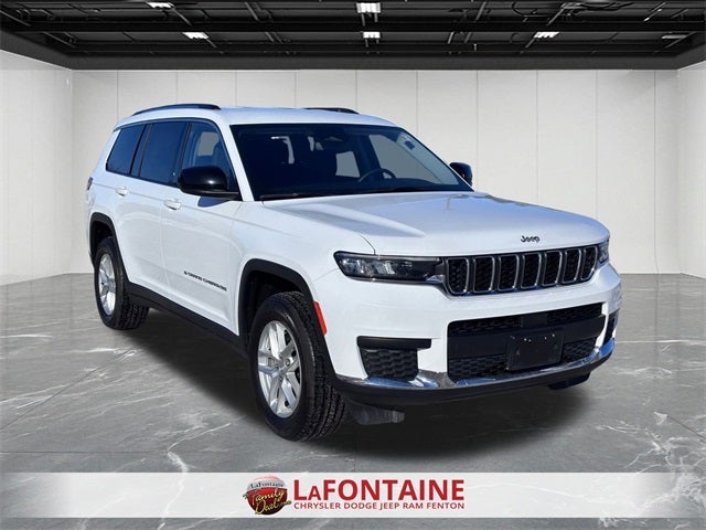 2023 Jeep Grand Cherokee L Laredo 4x4