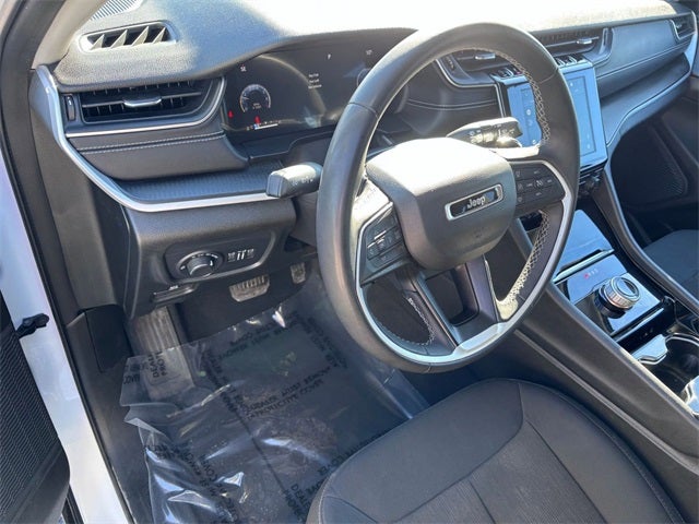 2023 Jeep Grand Cherokee L Laredo 4x4