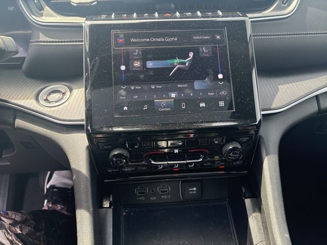 2024 Jeep Grand Cherokee L Altitude X 4x4