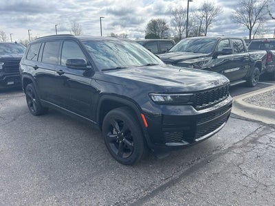 2023 Jeep Grand Cherokee L Altitude 4x4