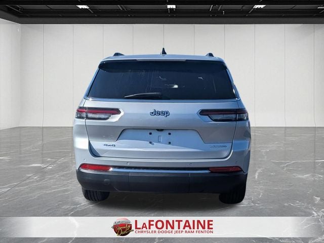 2023 Jeep Grand Cherokee L Laredo 4x4