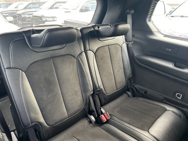 2024 Jeep Grand Cherokee L Altitude 4x4