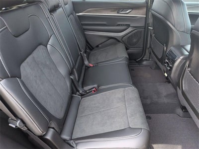 2026 Jeep Grand Cherokee L GRAND CHEROKEE L LAREDO ALTITUDE 4X4