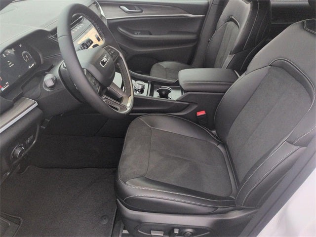 2026 Jeep Grand Cherokee L GRAND CHEROKEE L LAREDO ALTITUDE 4X4