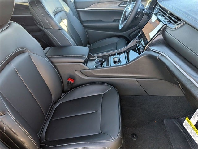 2025 Jeep Grand Cherokee L GRAND CHEROKEE L LIMITED 4X4