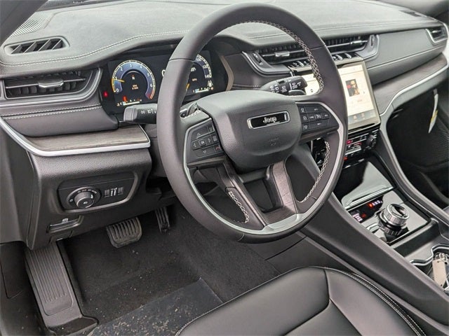 2025 Jeep Grand Cherokee L GRAND CHEROKEE L LIMITED 4X4