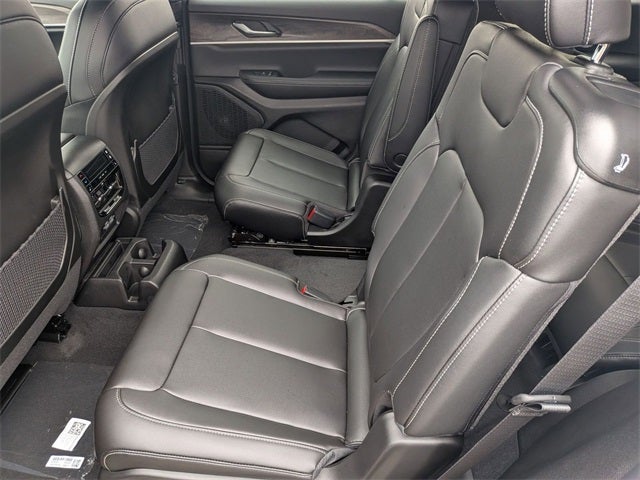 2025 Jeep Grand Cherokee L GRAND CHEROKEE L LIMITED 4X4