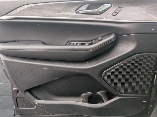 2025 Jeep Grand Cherokee L GRAND CHEROKEE L LIMITED 4X4