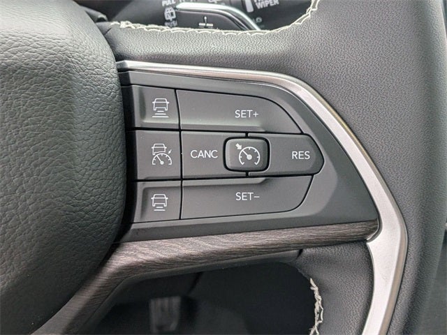 2025 Jeep Grand Cherokee L GRAND CHEROKEE L LIMITED 4X4