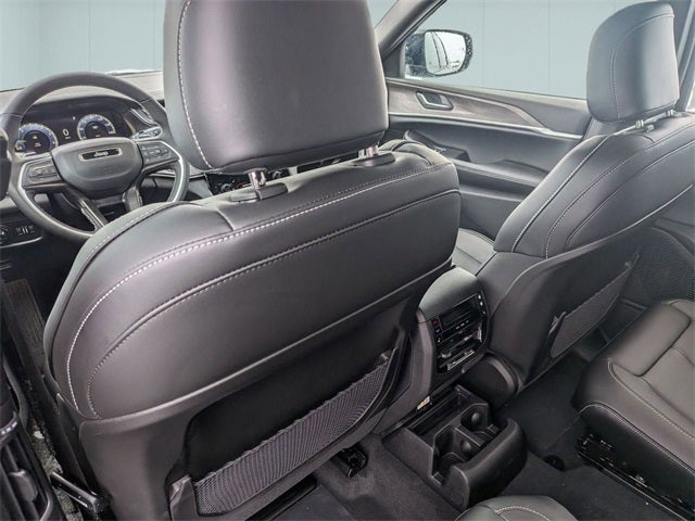 2025 Jeep Grand Cherokee L GRAND CHEROKEE L LIMITED 4X4