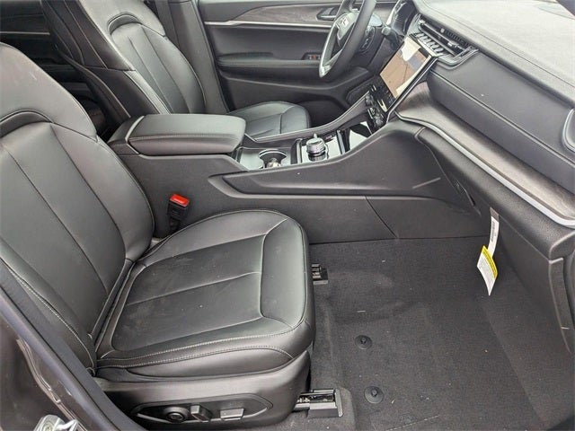 2025 Jeep Grand Cherokee L GRAND CHEROKEE L LIMITED 4X4