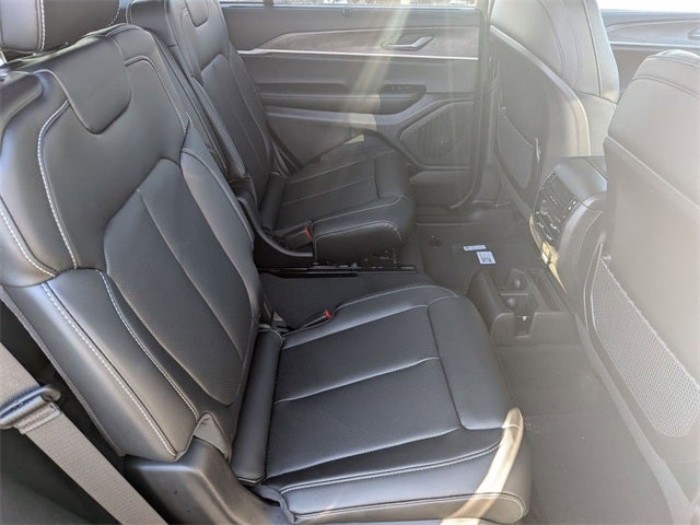 2025 Jeep Grand Cherokee L GRAND CHEROKEE L LIMITED 4X4