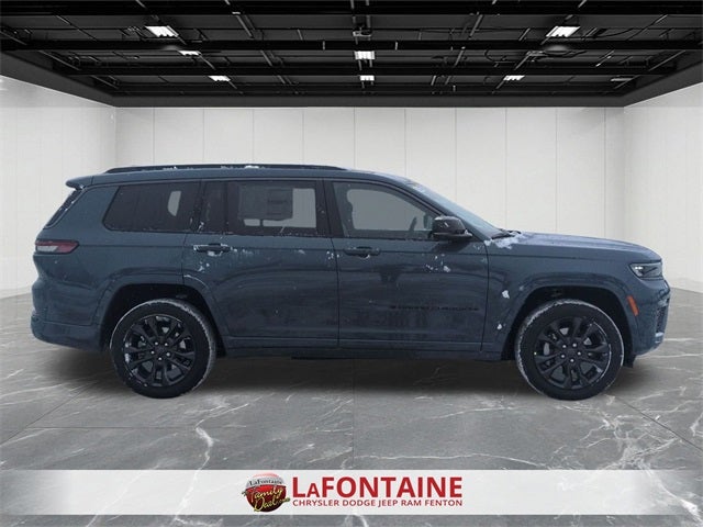 2026 Jeep Grand Cherokee GRAND CHEROKEE L LIMITED RESERVE 4X4