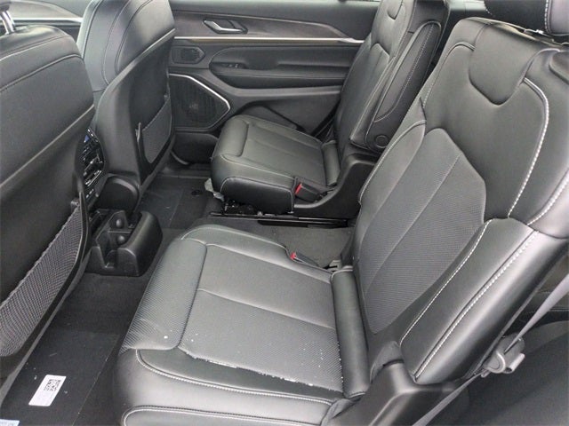 2026 Jeep Grand Cherokee GRAND CHEROKEE L LIMITED RESERVE 4X4