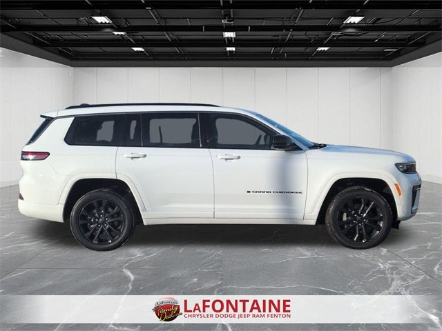 2026 Jeep Grand Cherokee GRAND CHEROKEE L LIMITED RESERVE 4X4