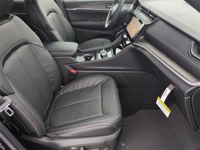 2026 Jeep Grand Cherokee GRAND CHEROKEE L LIMITED RESERVE 4X4