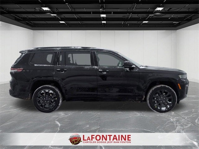 2026 Jeep Grand Cherokee GRAND CHEROKEE L LIMITED RESERVE 4X4