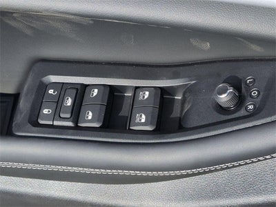 2026 Jeep Grand Cherokee GRAND CHEROKEE L LIMITED RESERVE 4X4