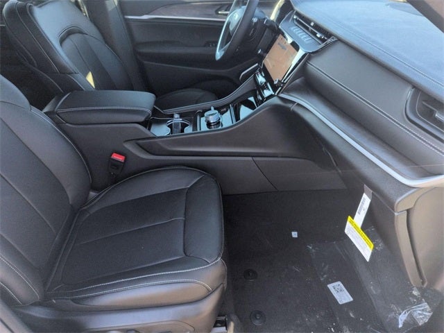 2026 Jeep Grand Cherokee GRAND CHEROKEE L LIMITED RESERVE 4X4