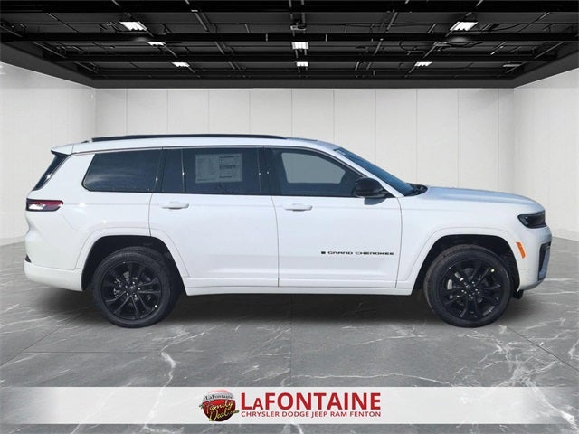 2026 Jeep Grand Cherokee GRAND CHEROKEE L LIMITED RESERVE 4X4