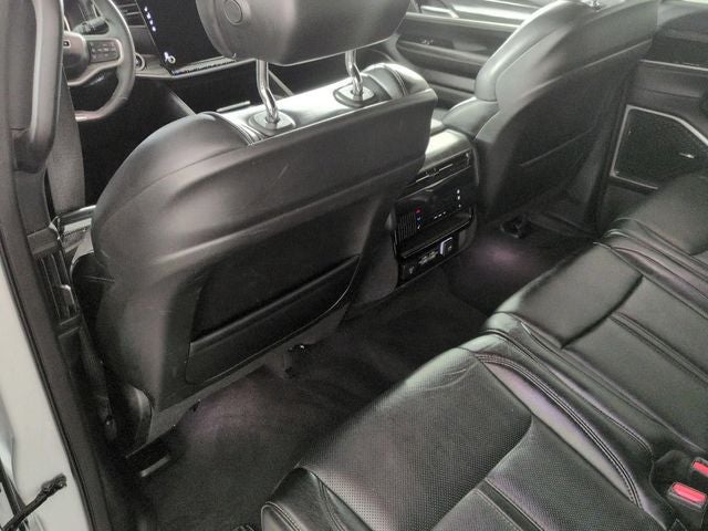 2024 Jeep Wagoneer L Series III 4x4