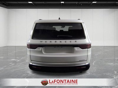 2024 Jeep Wagoneer L Series III 4x4