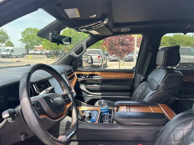 2024 Jeep Grand Wagoneer L Series III 4x4
