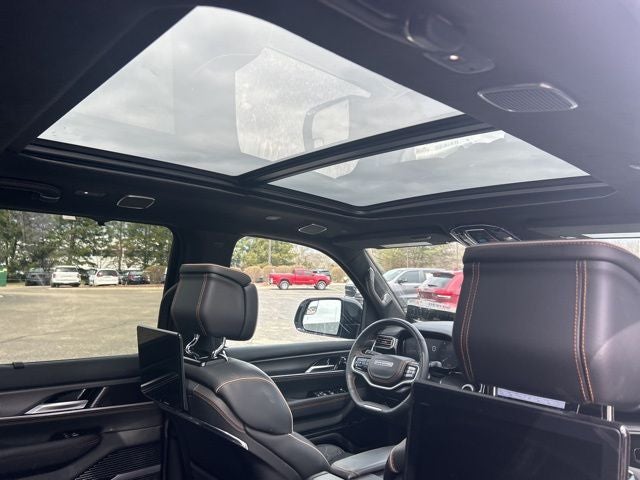 2024 Jeep Grand Wagoneer L Series III Obsidian 4x4