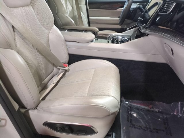 2022 Jeep Wagoneer Series III 4x4