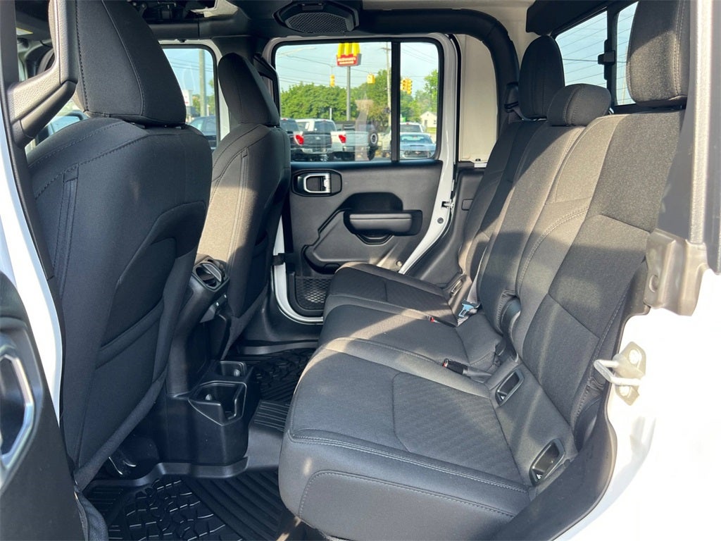 2021 Jeep Gladiator Sport S 4x4