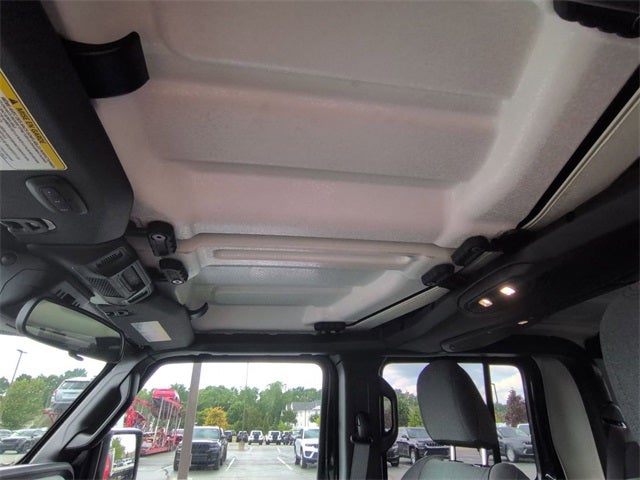 2025 Jeep Gladiator GLADIATOR SPORT S 4X4